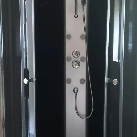 شقة Apartmanovy Dum Horalka بيك بود سنيزكو