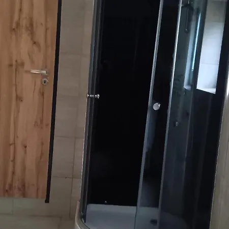Apartmanovy Dum Horalka * بيك بود سنيزكو